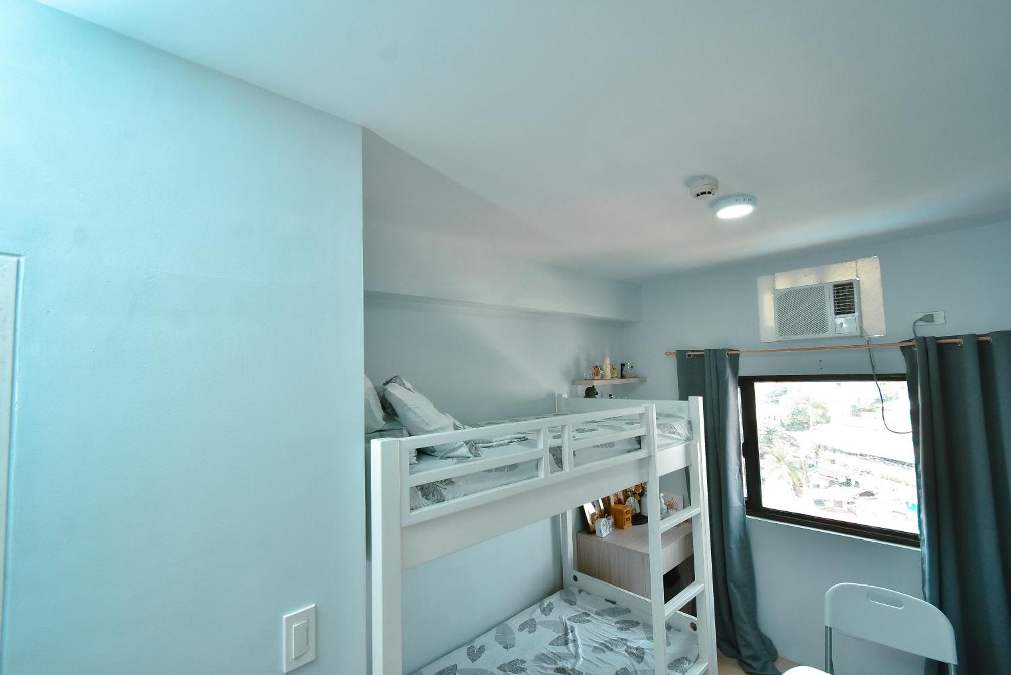 Cozy Unit With Free Pool, Netflix & Wifi In Alabang Crq3 Aparthotel Muntinlupa City Exterior foto