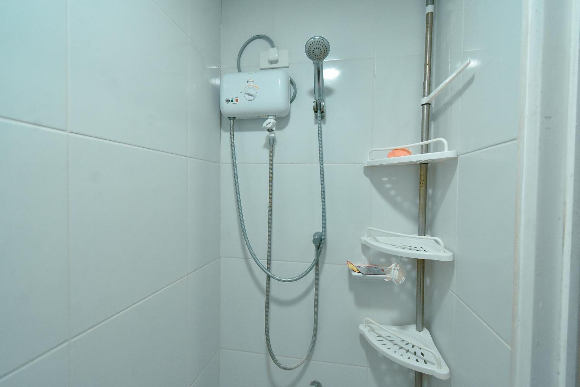 Cozy Unit With Free Pool, Netflix & Wifi In Alabang Crq3 Aparthotel Muntinlupa City Exterior foto
