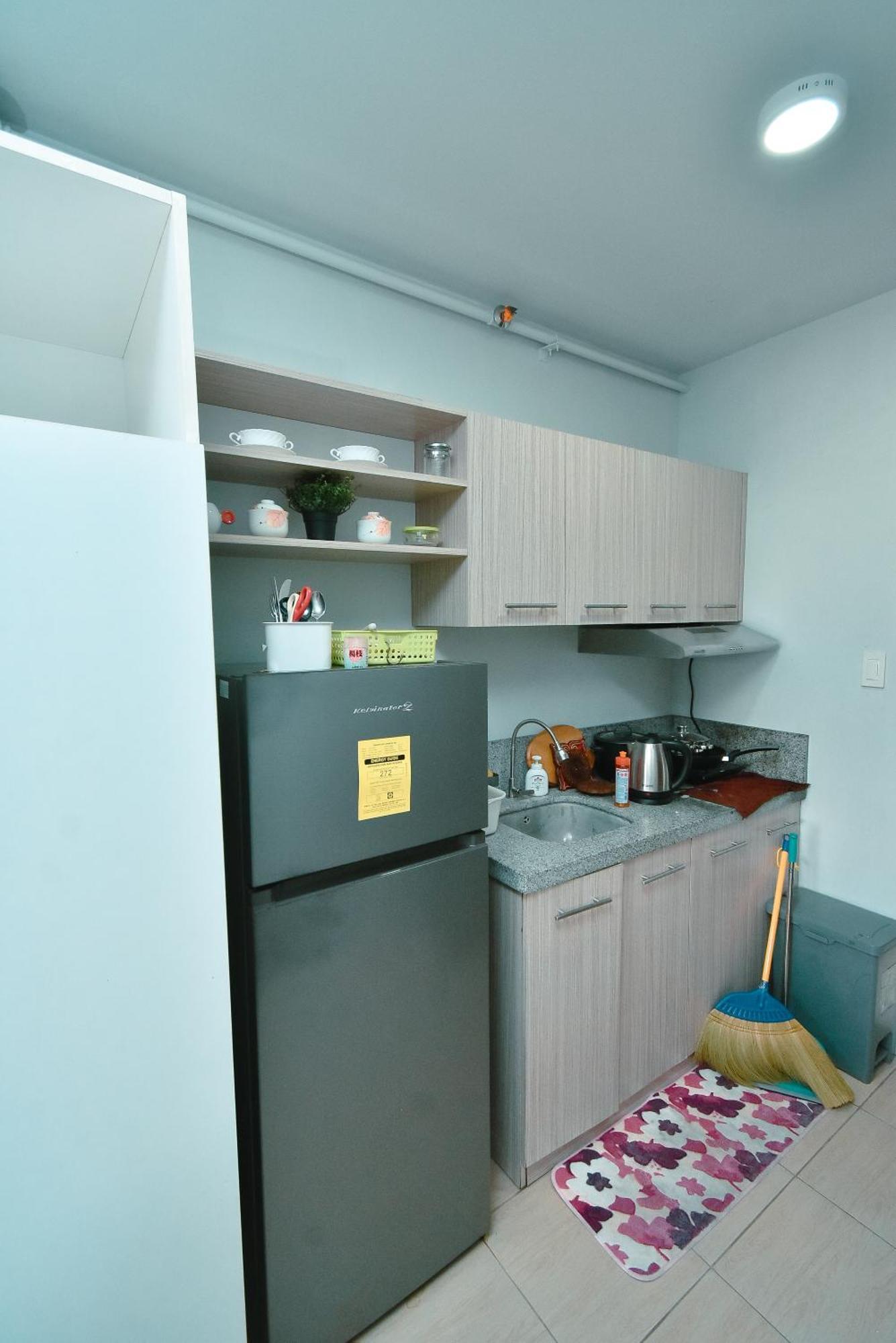 Cozy Unit With Free Pool, Netflix & Wifi In Alabang Crq3 Aparthotel Muntinlupa City Exterior foto